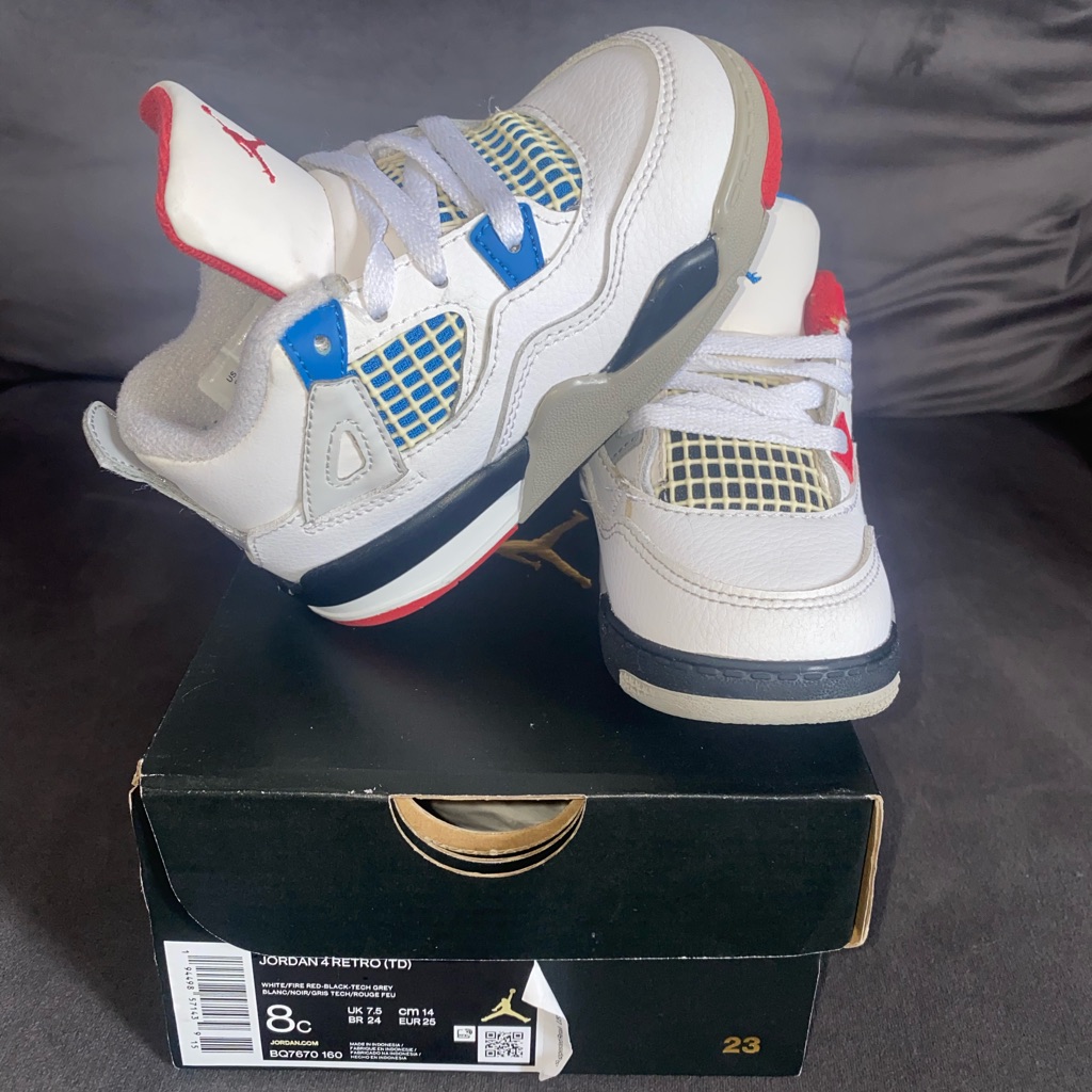 Jordan 4